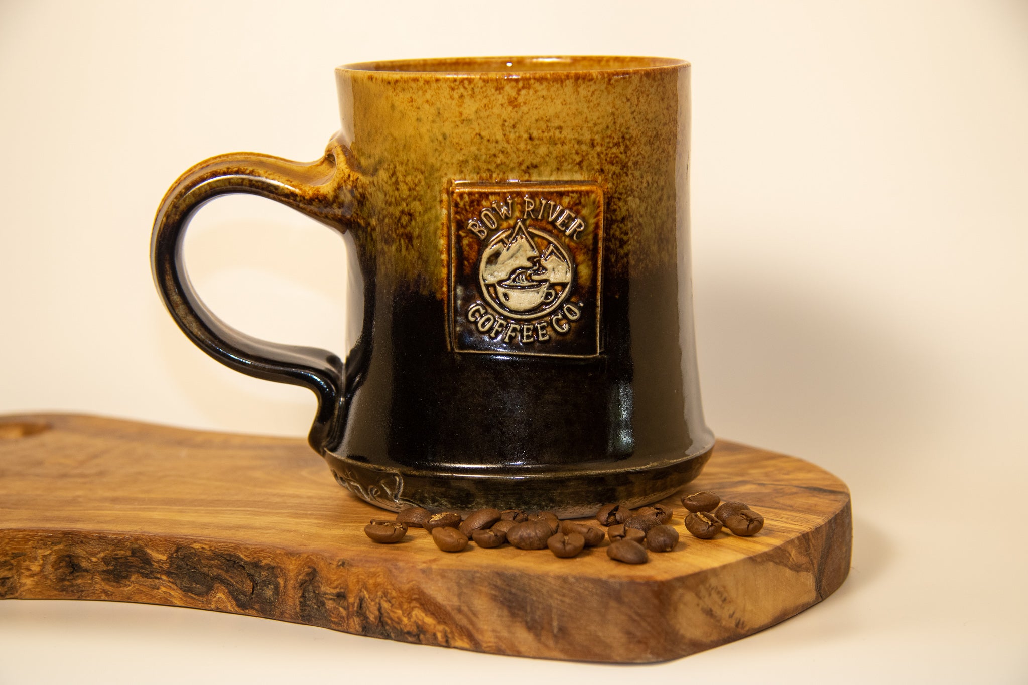Short Mugs - Black & Brown